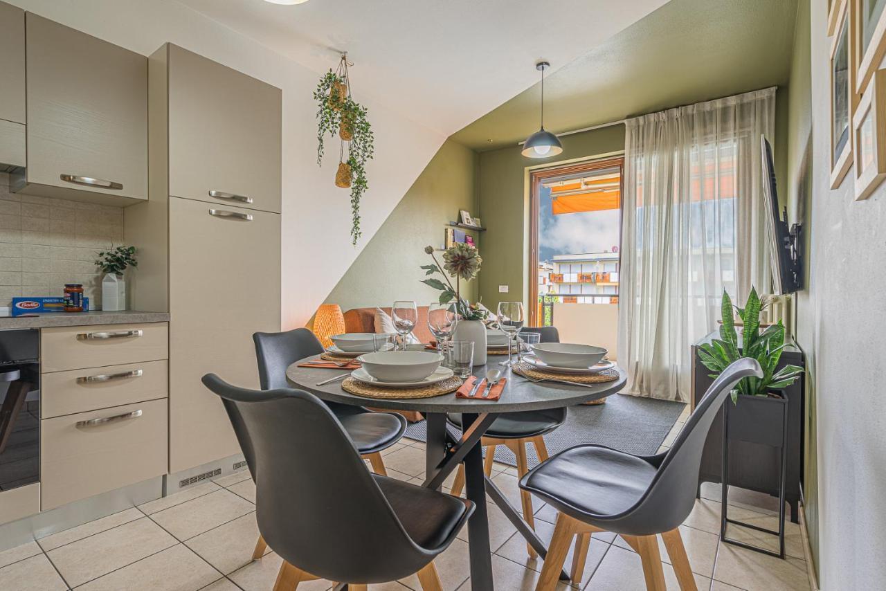 Hygge Family Apartment - One Step Away From The Lake!!! Sirmione Exterior foto