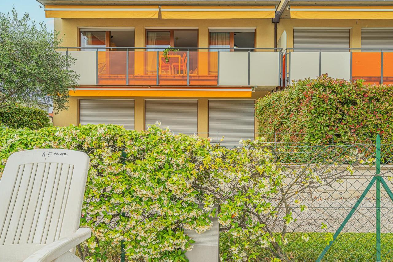 Hygge Family Apartment - One Step Away From The Lake!!! Sirmione Exterior foto