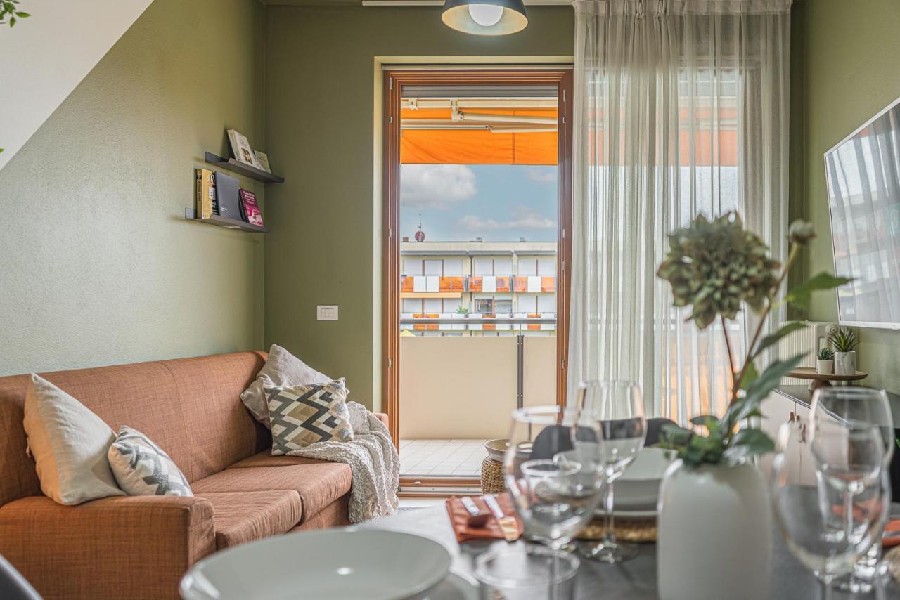 Hygge Family Apartment - One Step Away From The Lake!!! Sirmione Exterior foto