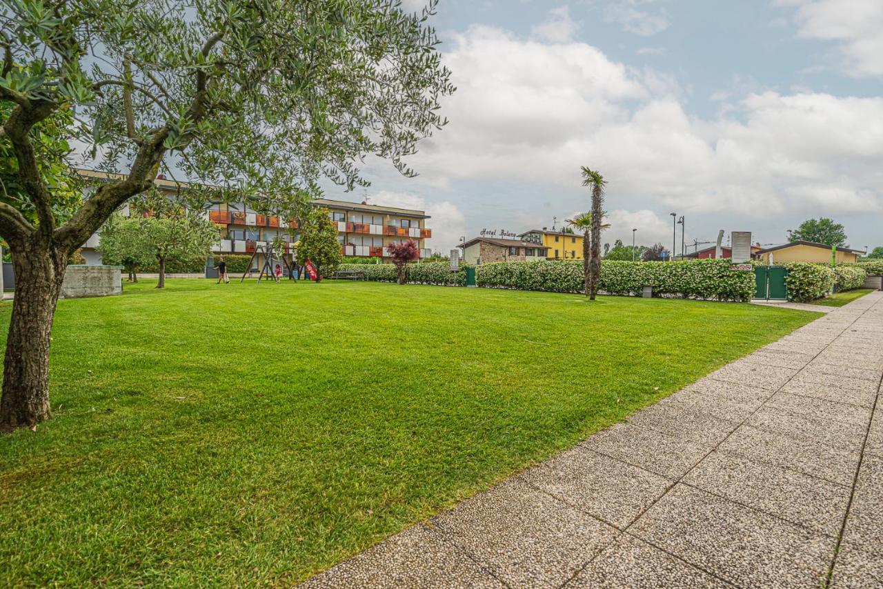 Hygge Family Apartment - One Step Away From The Lake!!! Sirmione Exterior foto