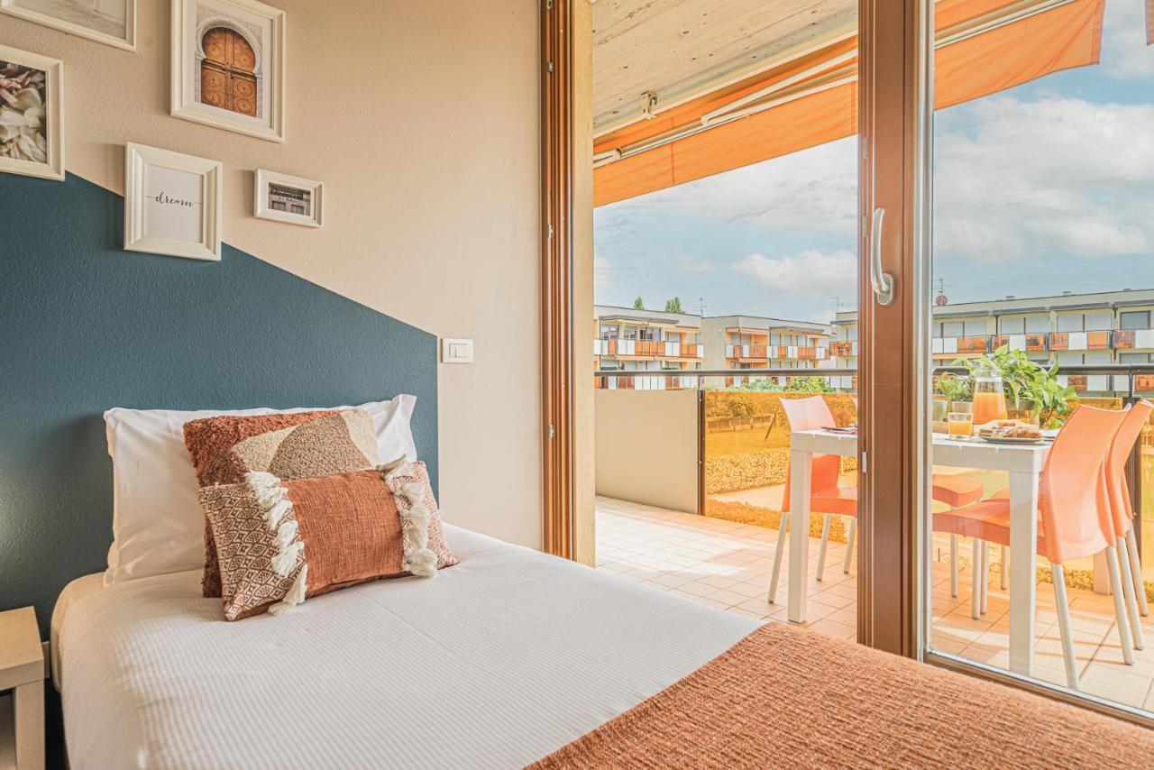 Hygge Family Apartment - One Step Away From The Lake!!! Sirmione Exterior foto